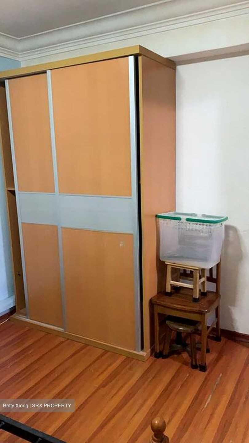 Blk 18 Bedok South Road (Bedok), HDB 3 Rooms #532559781